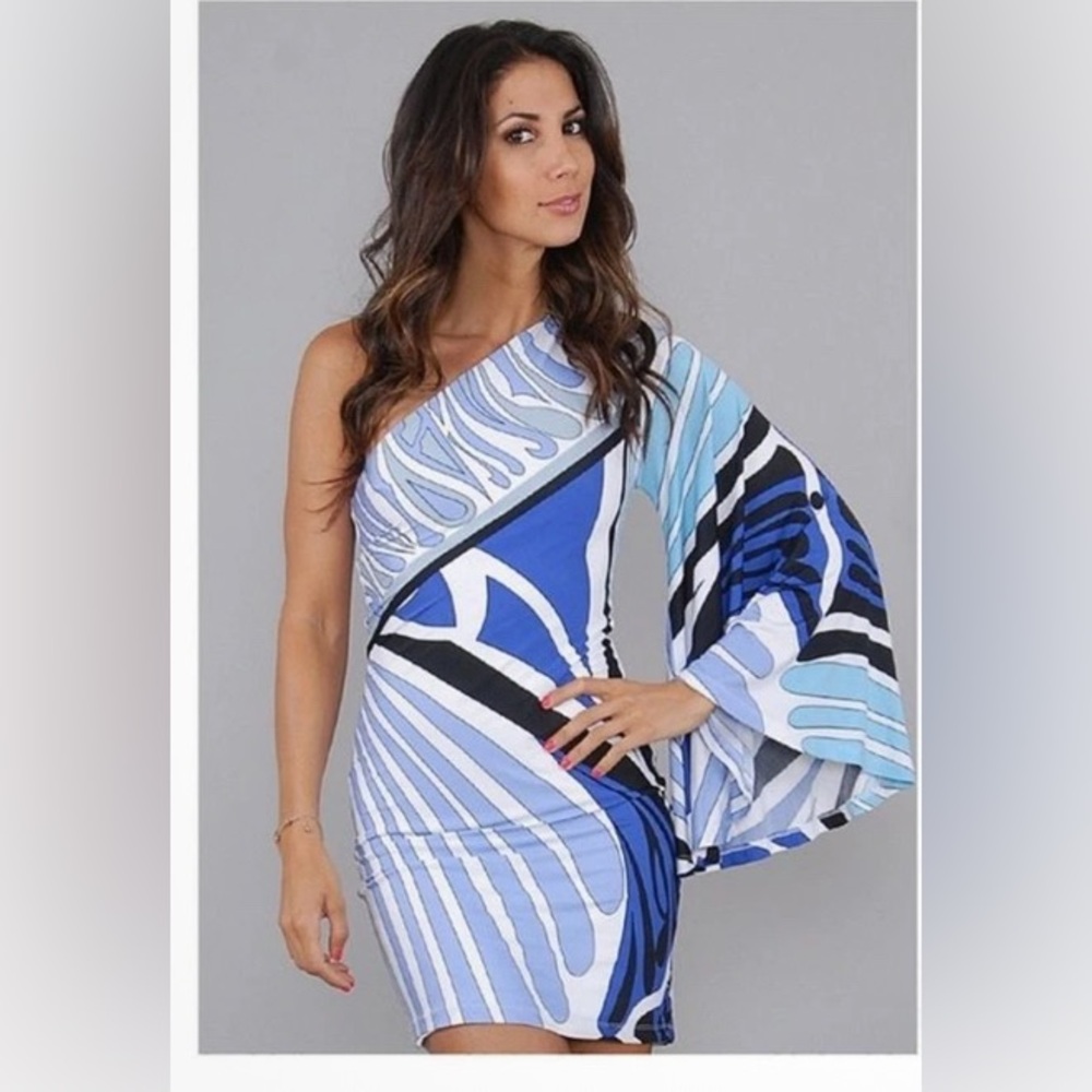 Sexy Pucci print batwing one shoulder dress xsmall by analili doesn’t wrinkle s